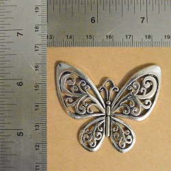 Ornement Papillon Pendentifs Charms et Breloques 2,90 €