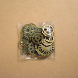 Set of Gears Bronze Colored Scrap'n'Design Charms and Pendants 4,60 €