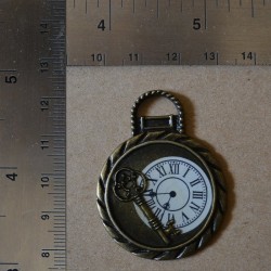 Clock Key Charm Charms and Pendants 1,20 €