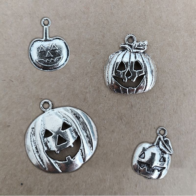 Pumpkin Charm Charms and Pendants 1,30 €